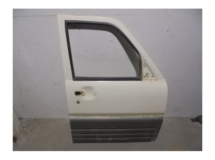 Recambio de puerta delantera derecha para » otros... mahindra gda 4w mahindra gda 4w (2006 - ...) referencia OEM IAM BLANCA 5 P