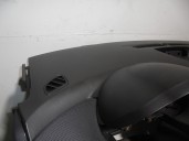 Recambio de salpicadero para chevrolet cruze 1.8 cat referencia OEM IAM NEGRO 
