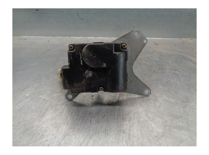 Recambio de motor calefaccion para ssangyong musso 2.9 turbodiesel cat referencia OEM IAM 6922005000  