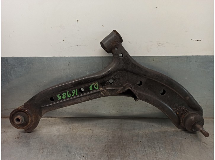 Recambio de brazo suspension inferior delantero derecho para hyundai accent (lc) 1.3 cat referencia OEM IAM 5450125000 