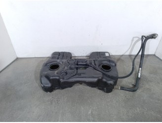 Recambio de deposito combustible para bmw x5 (e70) 3.0 turbodiesel referencia OEM IAM 15924511 