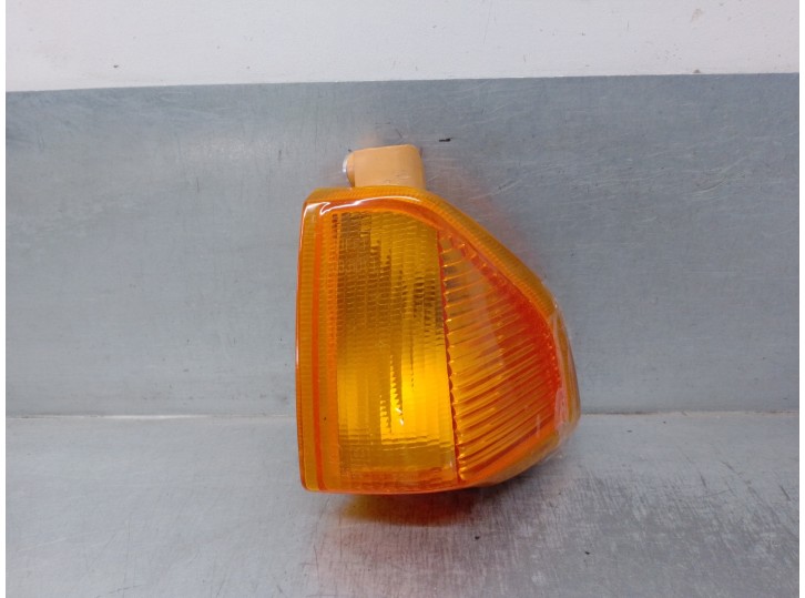 Recambio de piloto delantero izquierdo para ford orion 1.6 referencia OEM IAM 2105391 