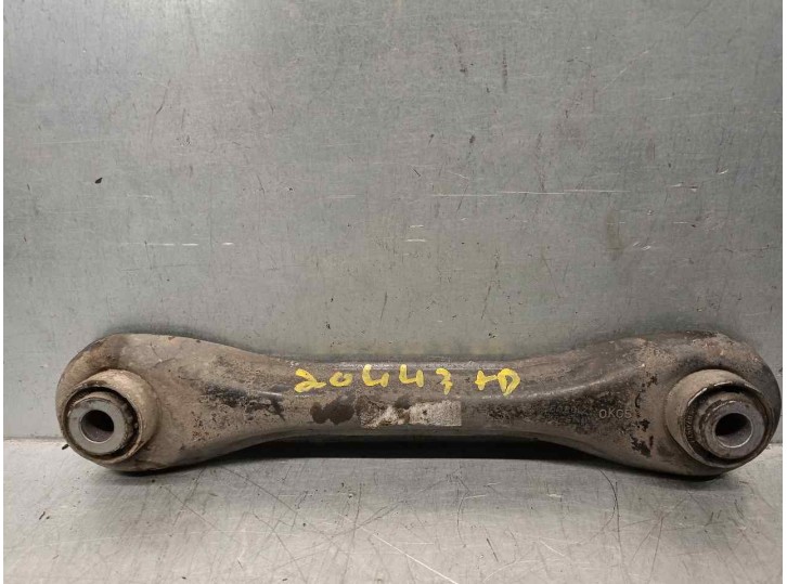 Recambio de brazo suspension inferior trasero derecho para volvo v50 familiar 2.0 diesel cat referencia OEM IAM 30683067 