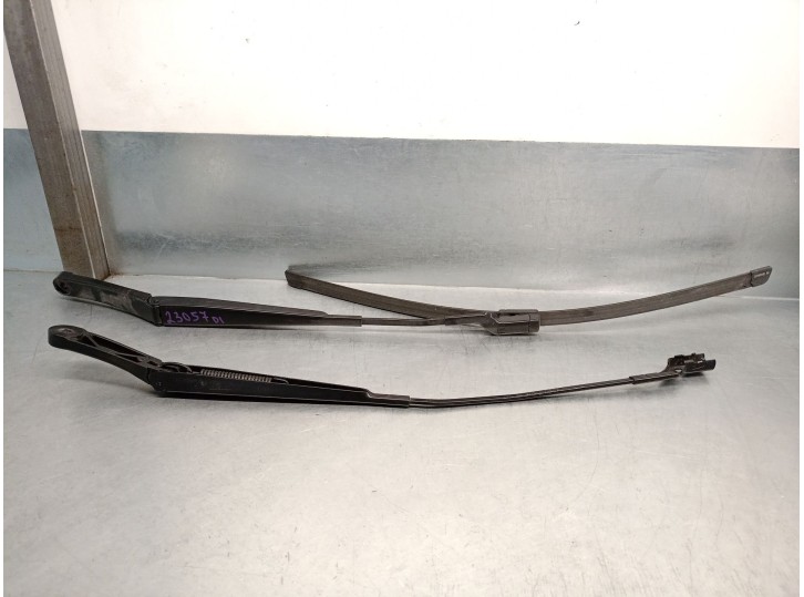 Recambio de brazo limpia delantero derecho para seat tarraco (kn2) 2.0 tsi 4drive referencia OEM IAM 5NB955409 5NB955409 