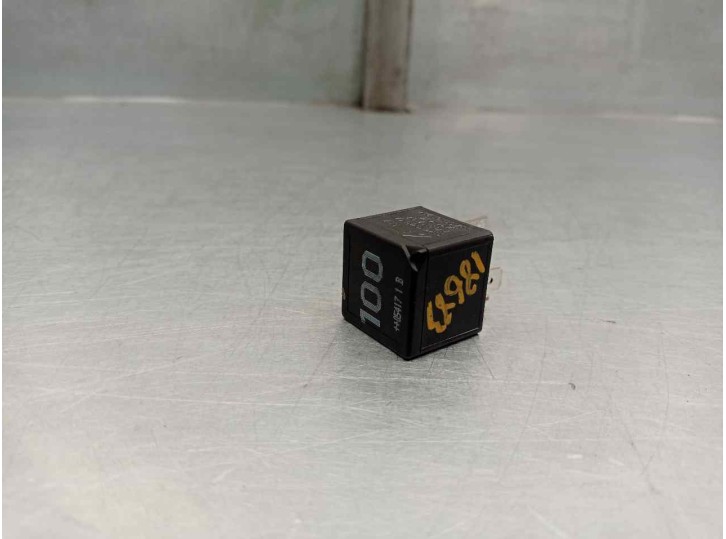 Recambio de rele para seat leon (1m1) 1.9 tdi referencia OEM IAM 7M0951253A  