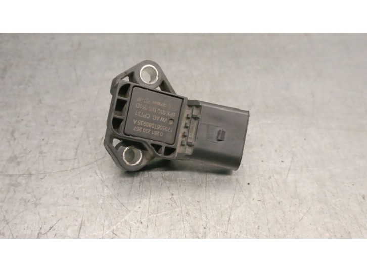 Recambio de sensor presion para seat leon (1p1) 1.9 tdi referencia OEM IAM 03G906051D  0261230267 BOSCH