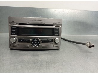 Recambio de sistema audio / radio cd para subaru legacy kombi/outback b14 2.0 diesel cat referencia OEM IAM 86201AJ410  