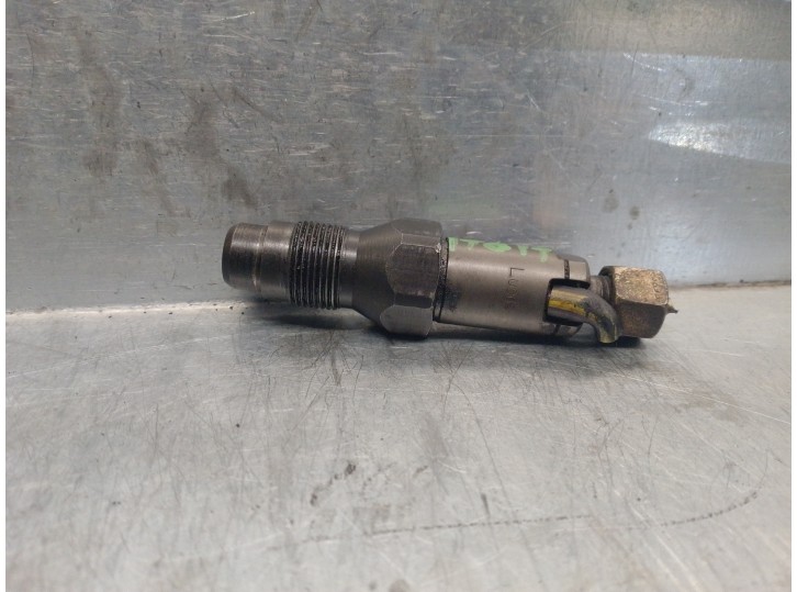 Recambio de inyector para peugeot 206 berlina 1.9 diesel referencia OEM IAM LCR6736001 LCR6736001 LUCAS