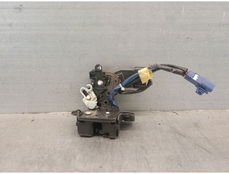 Recambio de cerradura maletero / porton para toyota corolla (_e12_) 1.4 d (nde120_) referencia OEM IAM 6935002031 6935002031 