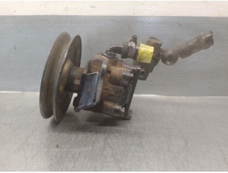 Recambio de bomba servodireccion para nissan terrano/terrano.ii (r20) 2.7 turbodiesel referencia OEM IAM 491107F700 7F700 UNISIA