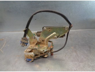 Recambio de cerradura maletero / porton para » otros... mahindra gda 4w mahindra gda 4w (2006 - ...) referencia OEM IAM 4 PINES