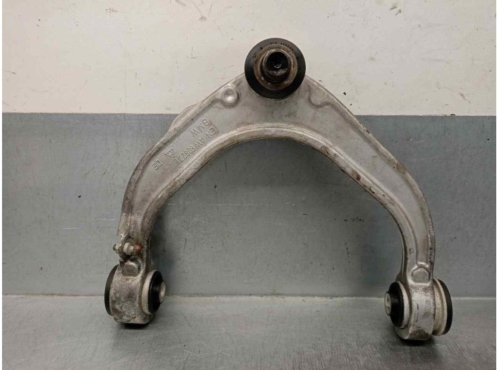 Recambio de brazo suspension superior delantero izquierdo para bmw x5 (e70) 3.0 turbodiesel referencia OEM IAM 31126863785 
