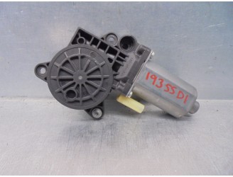 Recambio de motor elevalunas delantero izquierdo para ford fusion (cbk) 1.4 tdci cat referencia OEM IAM 0130821938 2 PINES 5 PUE