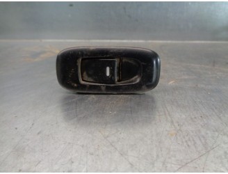 Recambio de mando elevalunas trasero izquierdo para » otros... mahindra gda 4w mahindra gda 4w (2006 - ...) referencia OEM IAM 