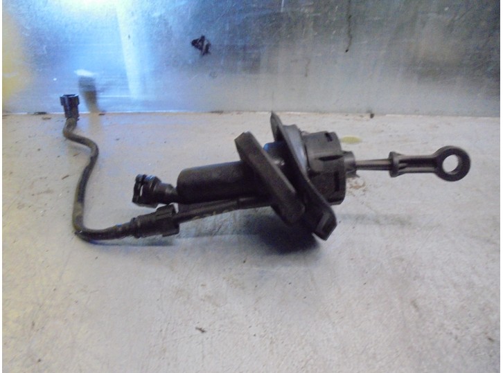 Recambio de bomba embrague para ford s-max (ca1) 1.8 tdci cat referencia OEM IAM 6G917A543AC 
