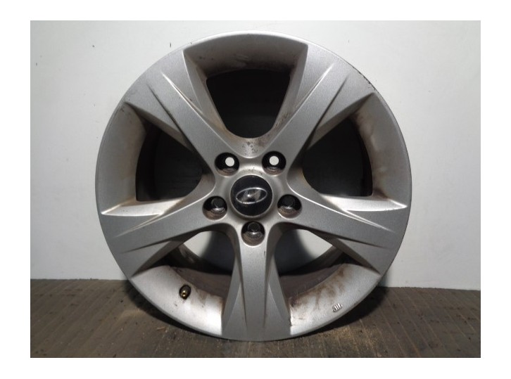 Recambio de llanta para hyundai i40 1.7 crdi cat referencia OEM IAM 529103Z100 R167JX16OFFSET40 ALUMINIO 5P