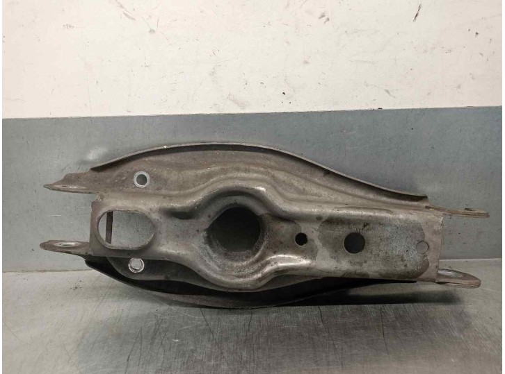 Replacement rear left lower suspension arm for BMW 1 Series Saloon (E81/E87) 2.0 16V Diesel CAT OEM IAM reference