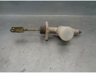 Recambio de bomba embrague para nissan patrol (k/w260) 2.8 diesel referencia OEM IAM 423105JP04  