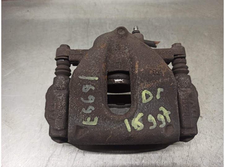 Replacement front left brake caliper for Toyota Auris 1.4 16v cat OEM IAM reference 4775002340 BOSCH