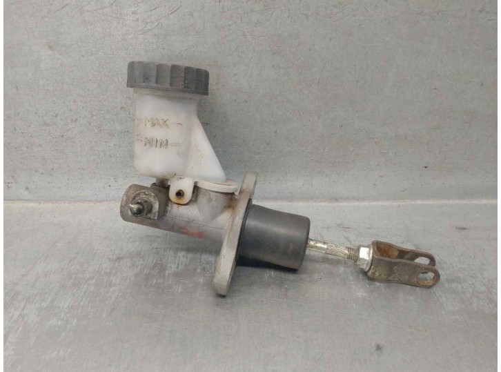Recambio de bomba embrague para nissan terrano/terrano.ii (r20) 2.7 turbodiesel referencia OEM IAM 306107F00A 