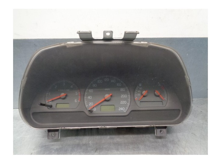 Recambio de cuadro instrumentos para volvo v40 familiar 1.9 diesel referencia OEM IAM 30887692 
