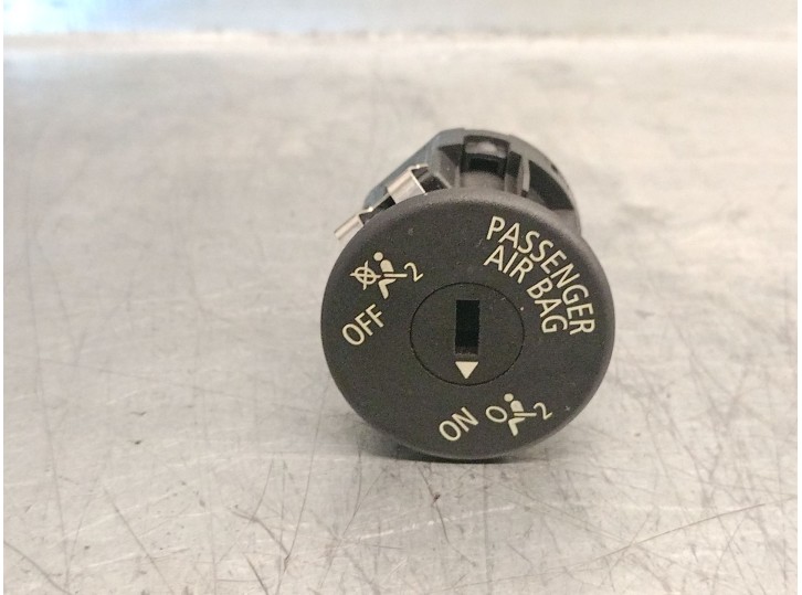 Recambio de interruptor para bmw 5 (f10) 530 d referencia OEM IAM 9196886 61319483731 