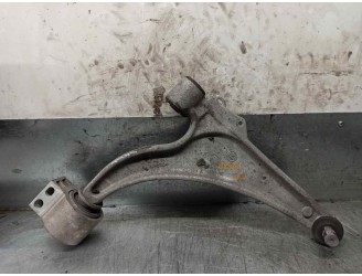 Recambio de brazo suspension inferior delantero derecho para opel astra j lim. excellence referencia OEM IAM 352531 