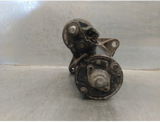 Recambio de motor arranque para toyota auris 1.4 16v cat referencia OEM IAM 281000D130 0001107434 BOSCH