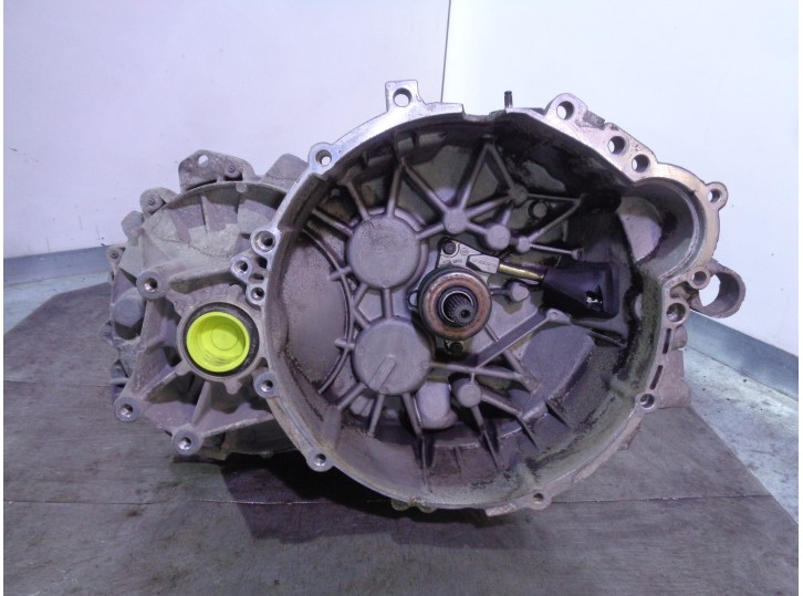 Recambio de caja cambios para volvo s40 berlina 2.0 turbo cat referencia OEM IAM 36050401 36050427 