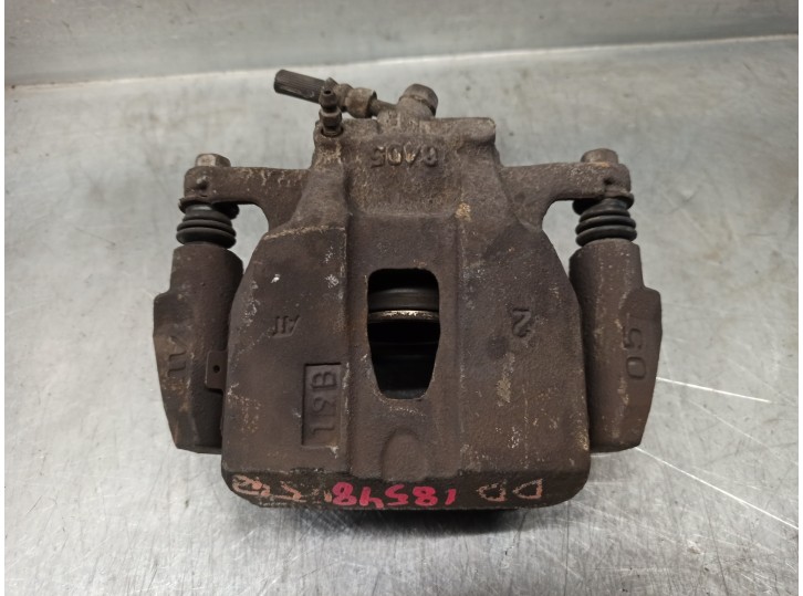 Recambio de pinza freno delantera derecha para toyota avensis verso (m20) 1998 referencia OEM IAM 4773044020 