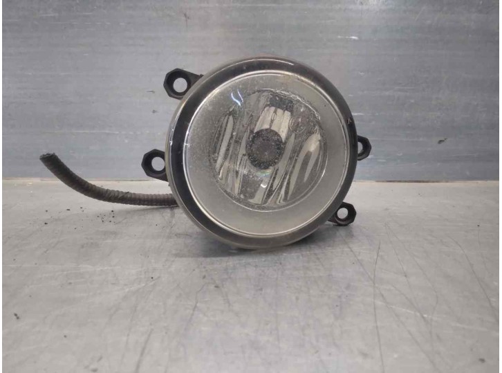 Recambio de faro antiniebla izquierdo para toyota auris 1.4 16v cat referencia OEM IAM 812200D041 89206391 VALEO