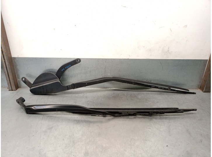 Recambio de brazo limpia delantero derecho para lexus rx (_u3_) 400h awd (mhu38_) referencia OEM IAM 8522148100 8522148100 