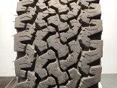 Recambio de neumatico/s para nissan terrano/terrano.ii (r20) 2.7 turbodiesel referencia OEM IAM 23565R17104S INSA TURBO RANGER A