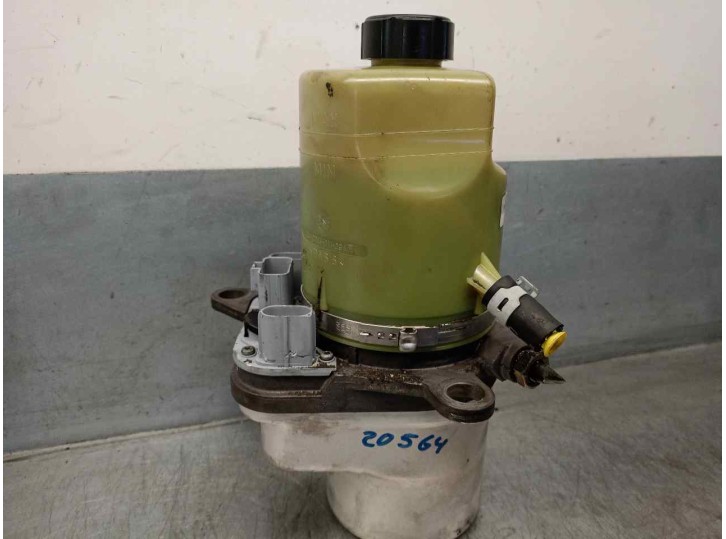 Replacement power steering pump for Ford Focus Sportbreak (CAP) 1.6 TDCi cat OEM IAM reference 1040085011094 