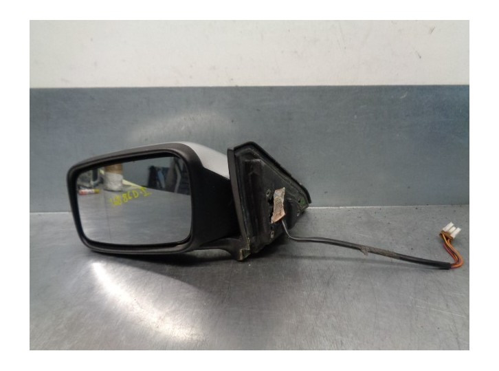 Replacement left mirror for Volvo V40 Estate 1.9 Diesel OEM IAM reference 30623537 5 PINS 5 DOORS