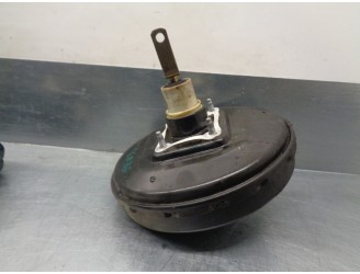 Recambio de servofreno para volvo v40 familiar 1.9 diesel referencia OEM IAM 30857437 136893 BOSCH