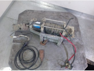 Recambio de enganche remolque para nissan terrano/terrano.ii (r20) 2.7 turbodiesel referencia OEM IAM REP8000 CABRESTANTE ELECTR