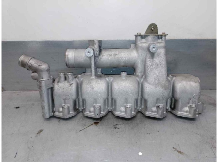 Recambio de colector admision para ssangyong rexton 2.7 turbodiesel cat referencia OEM IAM A66514007013  