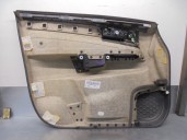Recambio de guarnecido puerta delantera derecha para opel zafira b 1.9 cdti referencia OEM IAM 13164487  