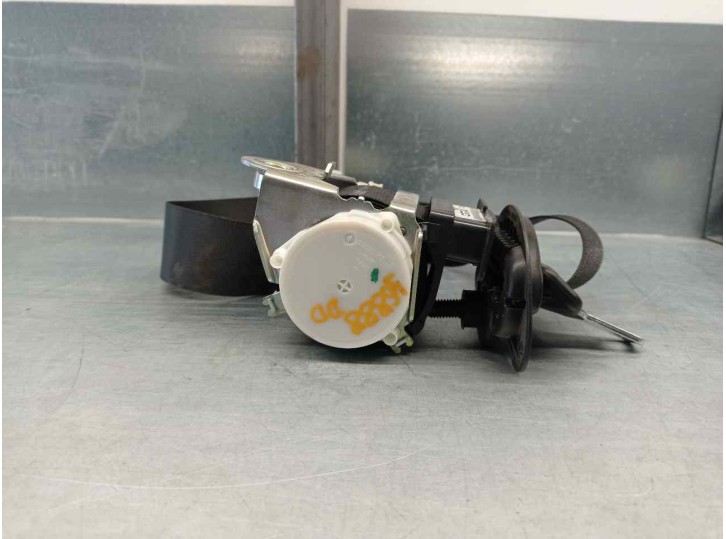 Recambio de cinturon seguridad delantero derecho para bmw serie 1 berlina (e81/e87) 2.0 turbodiesel cat referencia OEM IAM 34003
