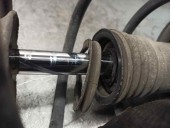 Recambio de amortiguador delantero izquierdo para dacia logan ambiance referencia OEM IAM 8200216267G  