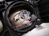 Recambio de faro derecho para renault kerax 340.249 kw e2 referencia OEM IAM 89200209 089296 VALEO