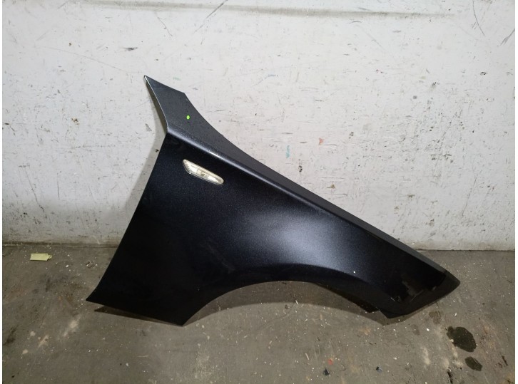 Recambio de aleta delantera derecha para bmw 1 (e87) 118 d referencia OEM IAM 41357133228 41357133228 