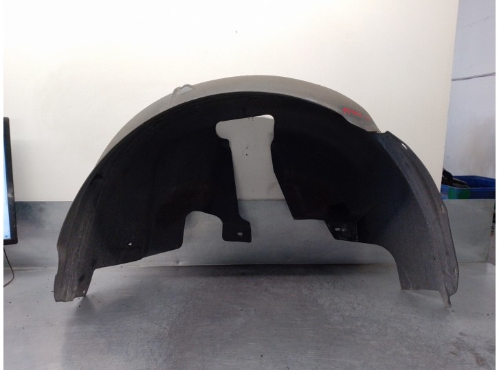 Recambio de paso rueda trasero izquierdo para seat leon (1p1) 1.2 tsi referencia OEM IAM 1P0810969 CESTA 47-A