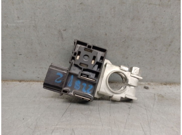 Recambio de rele para nissan qashqai ii (j11, j11_) 1.5 dci referencia OEM IAM 243407F000 243407F000 