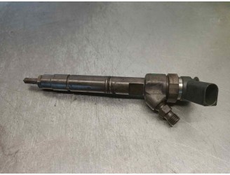 Recambio de inyector para mercedes-benz clase b (w245) 2.0 cdi cat referencia OEM IAM A6400700787 0445110167 BOSCH