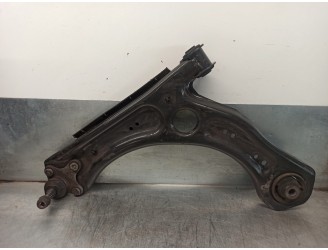 Recambio de brazo suspension inferior delantero izquierdo para volkswagen polo 1.6 tdi dpf referencia OEM IAM 2Q0407151C  
