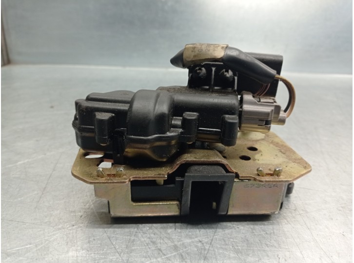 Replacement boot / tailgate lock for Chrysler Voyager (RG) 2.8 CRD Grand Voyager Limited OEM IAM reference 05019039AA 4