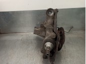Recambio de mangueta delantera derecha para volvo v70 familiar 2.4 diesel cat referencia OEM IAM 8663289 