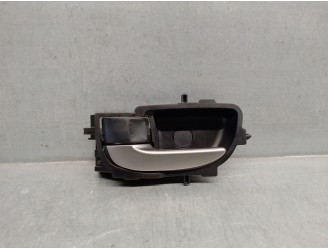 Recambio de maneta interior trasera izquierda para toyota yaris 1.0 cat referencia OEM IAM 692060D281 5 PUERTAS